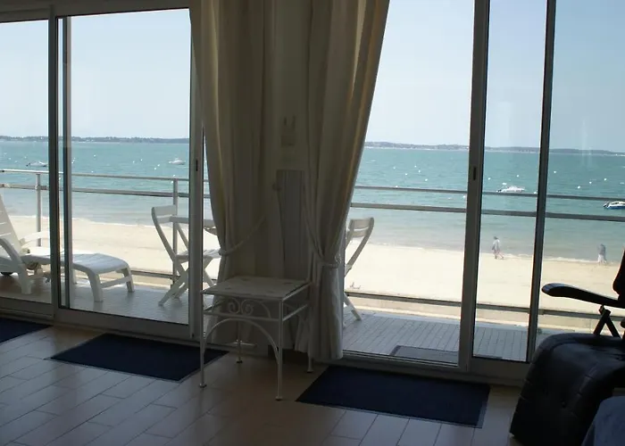 Perreire Premiere Ligne Les Pieds Dans L Eau Vue Magnifique Sur Le Bassin Lejlighed Arcachon